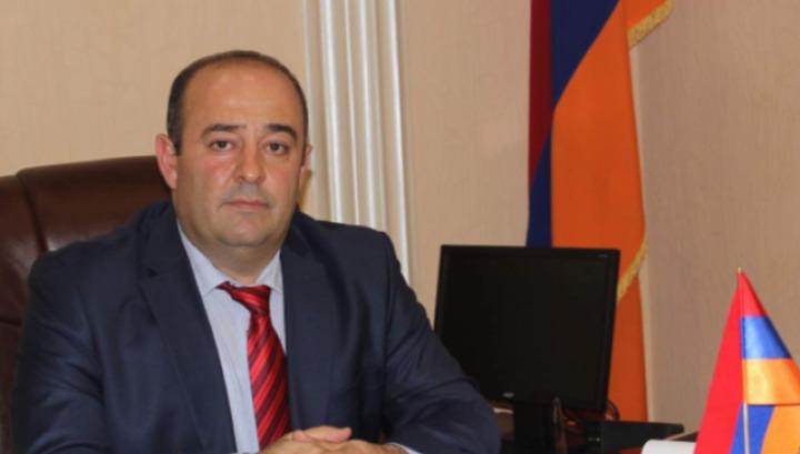 Սա առաջին դեպքը չէ՝ Գրիգորյանը հարկայինի պետ աշխատելու տարիներին դանակահարել է նախկին քաղաքապետին․ «Հրապարակ»