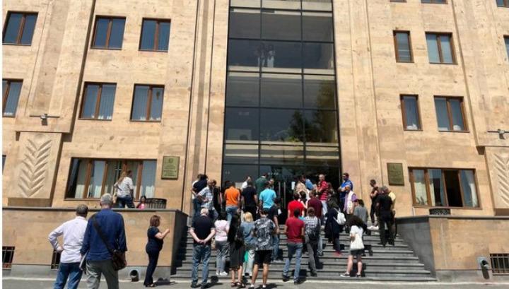 Ի՞նչ է կատարվում նույնականացման քարտերի տրամադրման գործընթացում. «Փաստ»