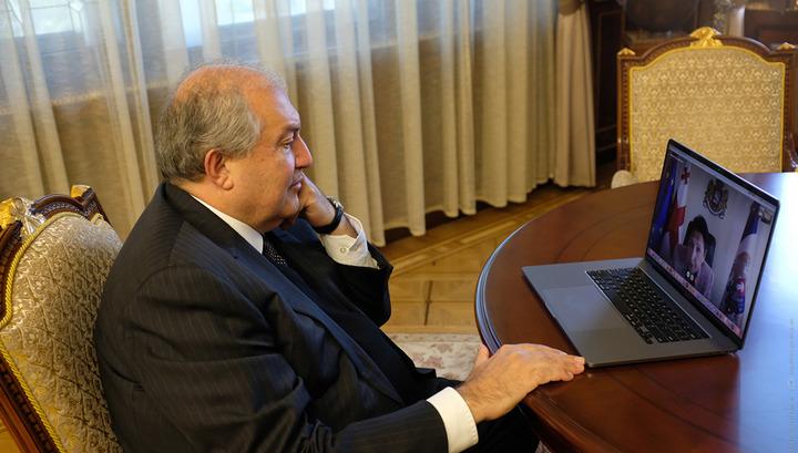 Արմեն Սարգսյանը հեռավար զրուցել է Վրաստանի նախագահի հետ