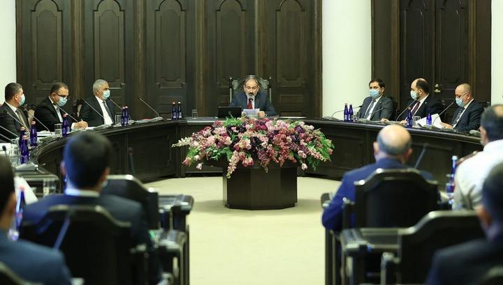 Ինչպես են մսխվում բյուջեի միջոցները. «Ժողովուրդ»