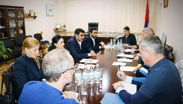 ԵԱՀԿ կարիքների գնահատման թիմի անդամները հանդիպել են Գորիս համայնքի ղեկավարին