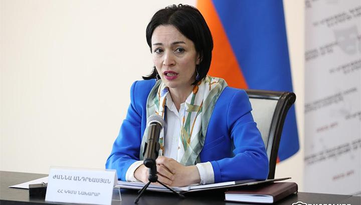 Աննախադեպը կերե՜ք. մեր պատմությունը ձեր նմանների ձեռքով մաքրվում է դպրոցներից. «Հրապարակ»