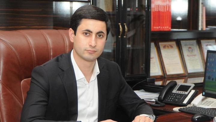 Ռազմիկ Մկրտչյանը մինչ վարչական շրջանի ղեկավար դառնալը որևէ աշխատանք չի կատարել․ «Ժողովուրդ»