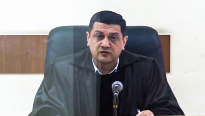 Իշխանությունների խայծը կուլ տված դատավորը մնաց ձեռնունայն. «Ժողովուրդ»