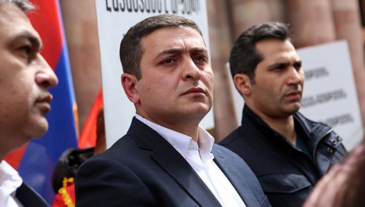 Թուղթը խաղաղություն չի բերելու․ Ուժն է խաղաղություն բերելու․ Մենուա Սողոմոնյան