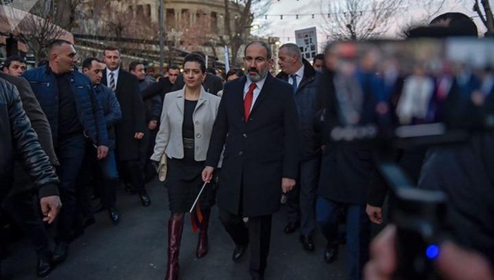 Նիկոլ Փաշինյանը զբաղվում է սգի առևտրով կամ դիավաճառությամբ․ «168 Ժամ»