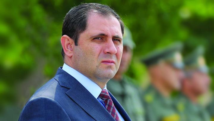 ԶՈՒ անձնակազմին տրված պարգևավճարների չափի մասին տեղեկությունը հույժ գաղտնի է. ՊՆ. Tert.am