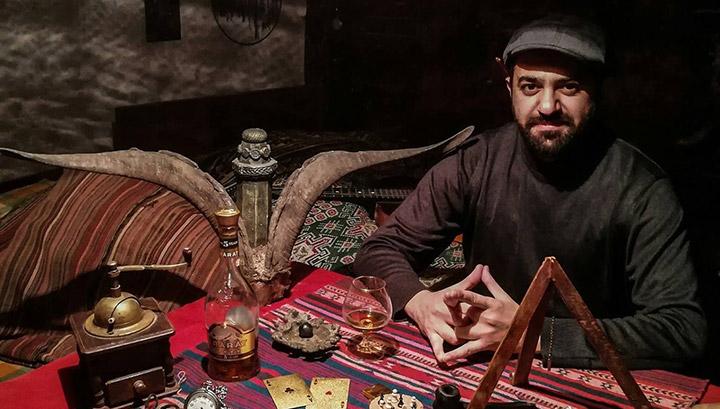 Առավոտները մեղրաջուր խմեք, ժողովուրդ ջան, ասում են՝ օգնում է... Բժիշկ