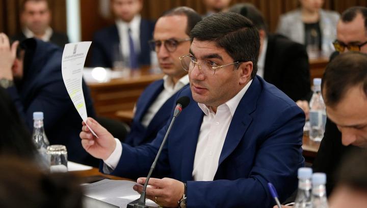 Տրանսպորտը չպետք է թանկանա․ դո՛ւրս եկեք քաղաքացիների գրպանից. Մեսրոպ Մանուկյան