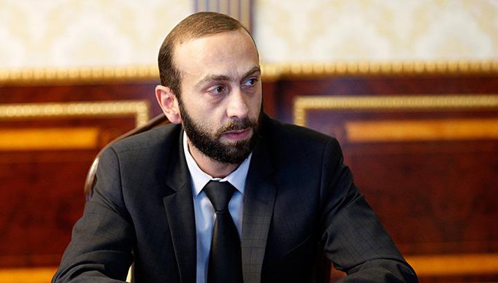 Արարատ Միրզոյանը մեկնել է Արցախ