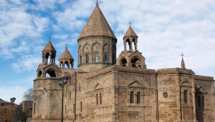 Մեր հորդորն է՝ առաջնորդվել զգոնությամբ և չտրվել հնարավոր սադրանքների. Մայր աթոռ