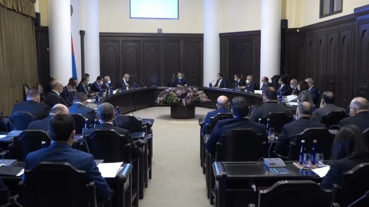 Ծառայությունից ազատելու, կուսակցություններին գումար հատկացնելու և այլ հարցերի մասին. կառավարության նիստը