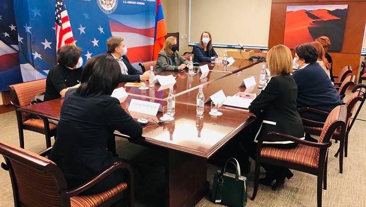 ԼՂ խնդրի լուծում գտնելու հարցում ԱՄՆ-ը պատրաստ է շարունակել ջանքերը ԵԱՀԿ ՄԽ ներքո. ԱՄՆ դեսպան