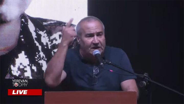 Եկեք էդ ՔՊ-ականներին տանք, Արցախն ու Հայաստանը պահենք․ Խաչիկ Մանուկյան