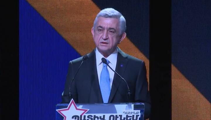 Այս դավաճանին ձայն տալով դուք թույլ եք տալու, որ շարունակվի պատերազմը․ Սերժ Սարգսյան