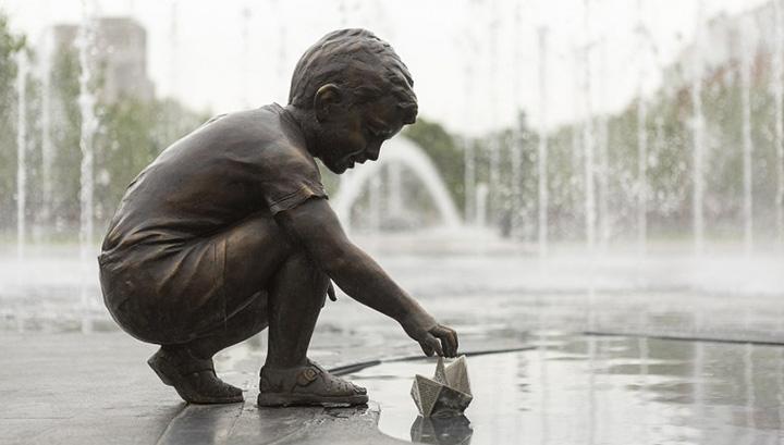 «Երևանի 2800-ամյակի այգուց» գողացել են «Նավակով տղայի» բրոնզե արձանը. shamshyan.com