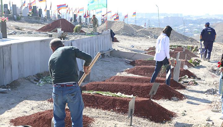 Արդեն 2 տարի սողացող, շարունակական կապիտուլյացիա...