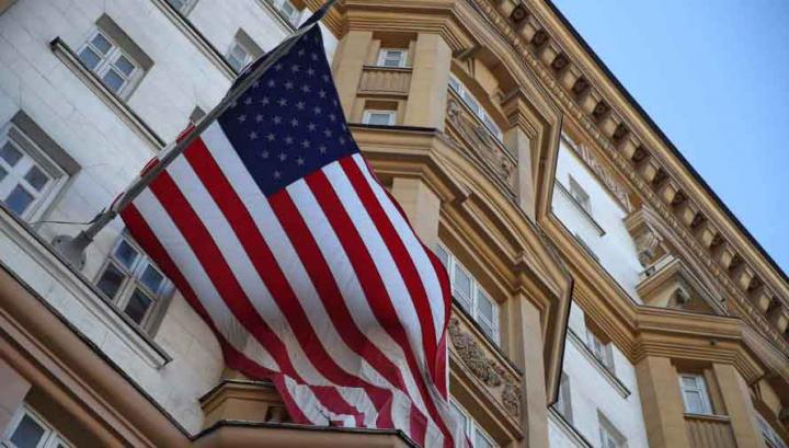 Մոսկվայում ԱՄՆ դեսպանատունը կոչ է արել իր քաղաքացիներին անհապաղ լքել Ռուսաստանը