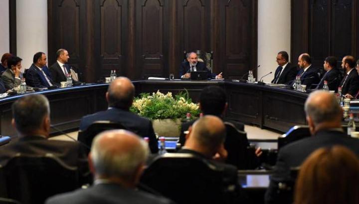 «Սեւ ցուցակում» հայտնվածներ նախարարների դեմ դոսյեներ կան․ «Հրապարակ»