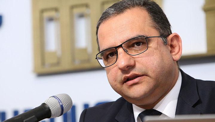 Վաղվա ծրագրերից խոսել խուսափում են, կարծես ակնարկելով՝ «կապրենք, կտեսնենք». «Ժողովուրդ»