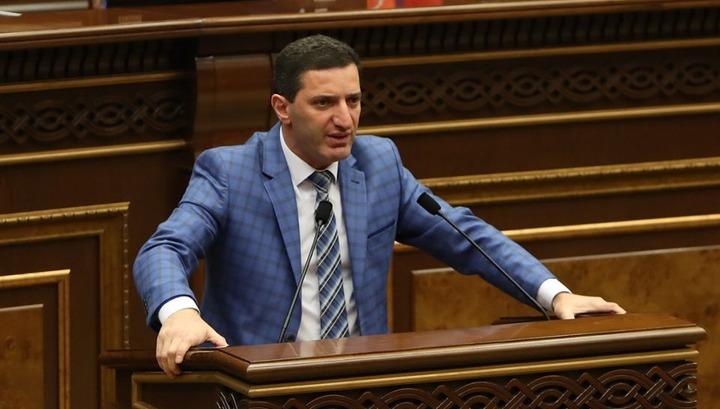 Կործանման ամենակարճ ճանապարհն ինքնակործանումն է․ Գևորգ Պետրոսյան