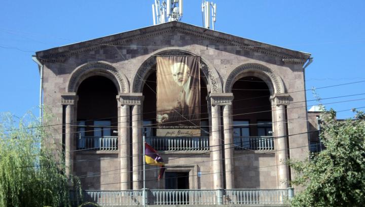 Հովհաննես Թումանյանի թանգարանը ժամանակավորապես կգործի այլ հասցեում