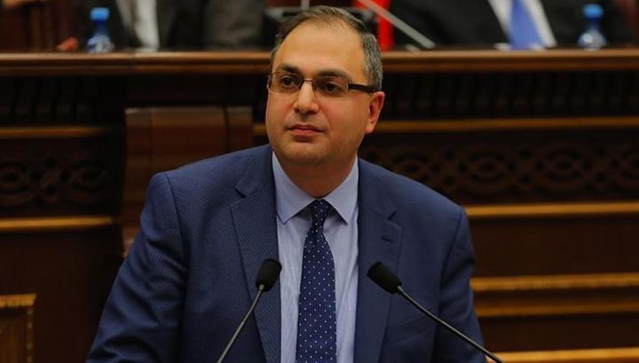 Վլադիմիր Վարդանյանը՝ գլխավոր դատախազի թեկնածու. «Ժողովուրդ»