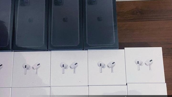 ՊԵԿ-ը հայտնաբերել է մաքսային հսկողությունից թաքցված 3,5 կգ ընդհանուր քաշով դեղորայք, 4 հեռախոս և 10 ականջակալ