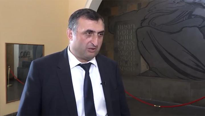 Տրակտատ հեղափոխության մասին․ Խաչատուր Ստեփանյան