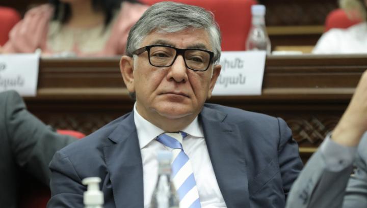 Սերժ Սարգսյանը դատարան կդիմի՝ ընդդեմ գործարար, պատգամավոր Խաչատուր Սուքիասյանի