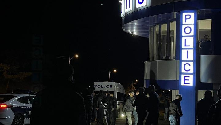 Ստեփանակերտում քաղաքացին կրակահերթ է արձակել ՃՈ օպերատիվ կառավարման կենտրոնի անձնակազմի ուղղությամբ. կա զոհ