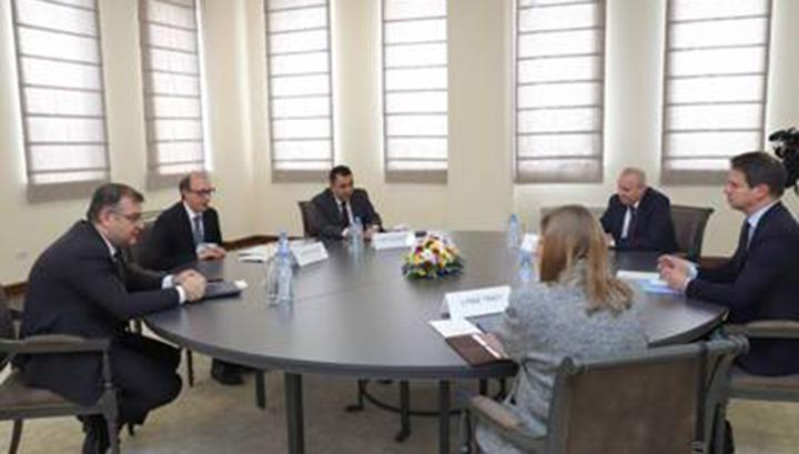 Արա Այվազյանը հանդիպել է ՀՀ-ում ԵԱՀԿ Մինսկի խմբի համանախագահ երկրների դեսպանների հետ