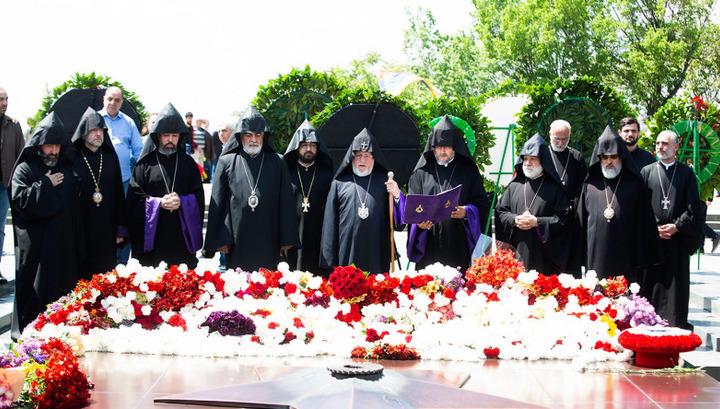 Ամենայն Հայոց Կաթողիկոսն այցելել է «Հաղթանակ» զբոսայգի