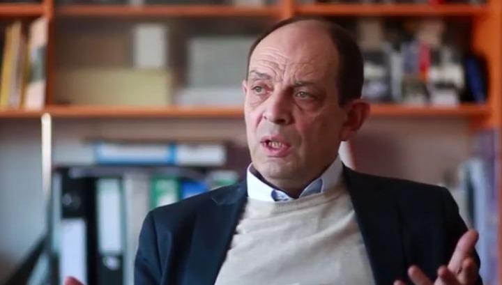 Բռնապետիկը, կարծես ոչինչ չի պատահել․․․նախարարներ է փոխում, նիստեր է անցկացնում, վայելում է կյանքը․ Ավետիք Իշխանյան