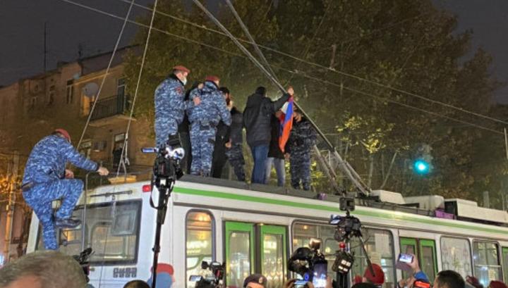 Ոստիկանությունը բերման է ենթարկել 35 ցուցարարի