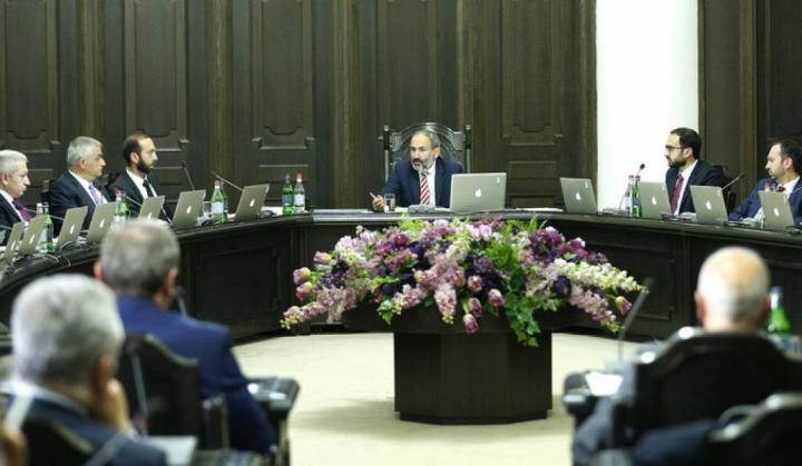 Երկիրը՝ ամենաթողության հորձանուտում. «Փաստ»