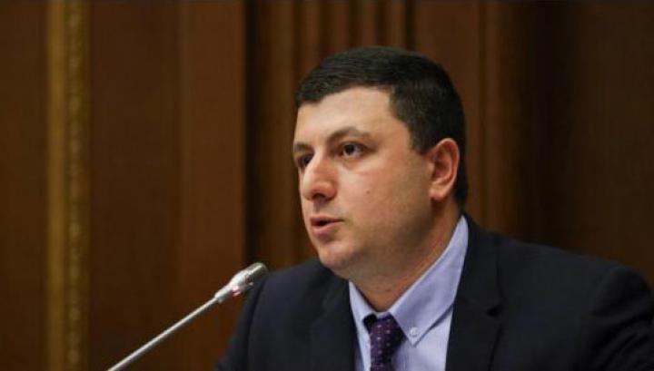 Մի օր թիմակիցների ներքին գրագրությունը կհրապարակեն, մի օր` իրենց տան անկողինը․ Տիգրան Աբրահամյան