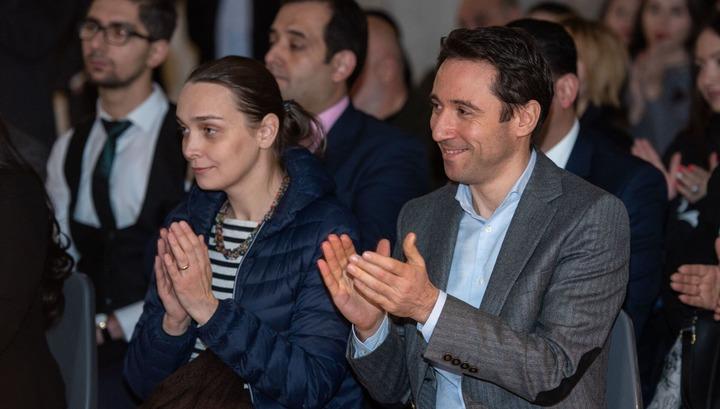 Մայրաքաղաքի ղեկավարի պաշտոնին հավակնող մարդու ընտանիքի անդամները ՀՀ քաղաքացիություն չունեն․ «Հրապարակ»