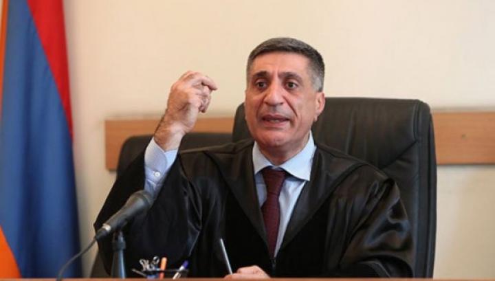 Փաստաբանը ԱԱԾ հաղորդում է ներկայացրել՝ պահանջելով քրգործ հարուցել Արթուր Սարգսյանին ապօրինի կալանավորելու համար