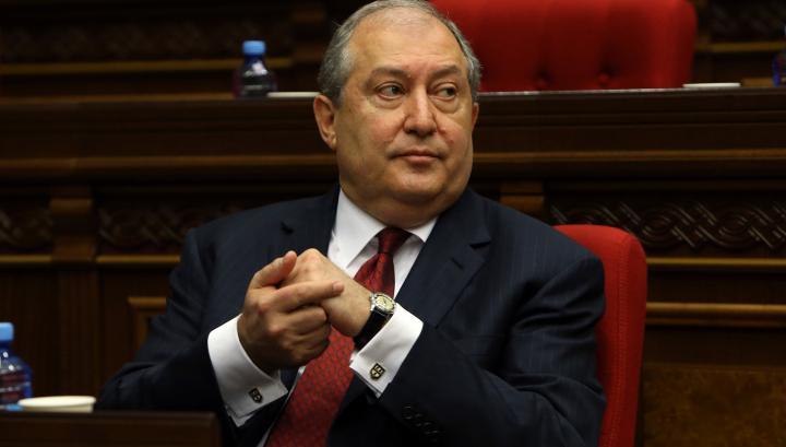 Արմեն Սարգսյանը բորբոքեց կրքերը․ «Ժողովուրդ»