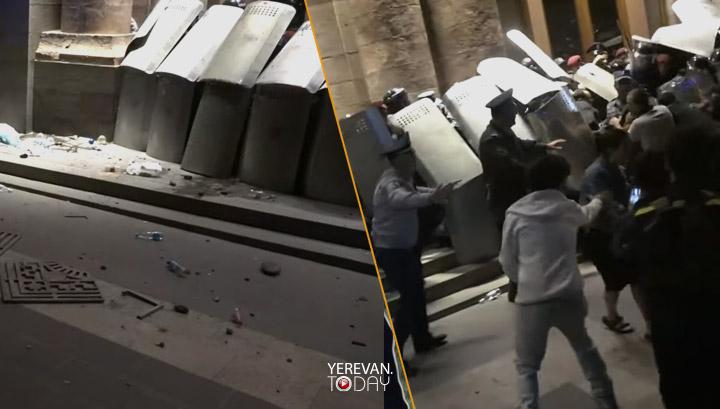 Ոստիկանությունը ծեծ ու ջարդով բերման է ենթարկում ցուցարարներին․ ՈւՂԻՂ