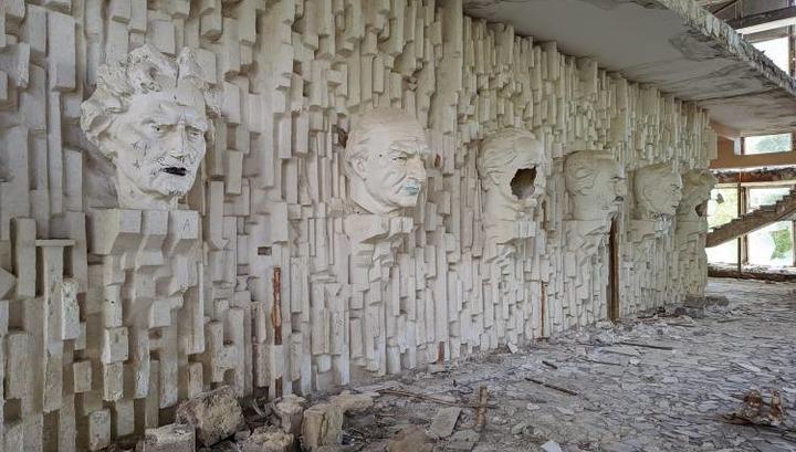 Ինչու են պղծում հայ մեծերի արձանները․ «Հրապարակ»