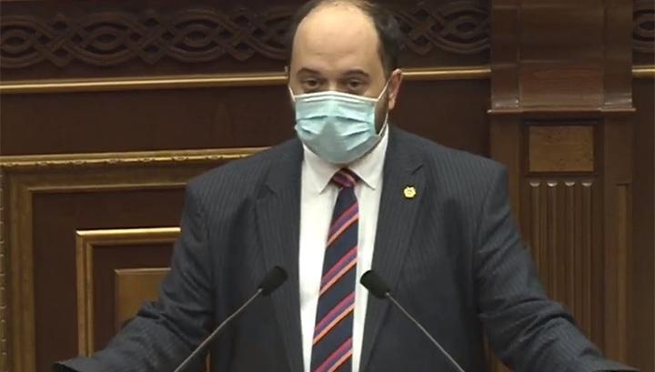 ԱԺ-ում քննարկվում է Արայիկ Հարությունյանի հրաժարականի հարցը. Ուղիղ