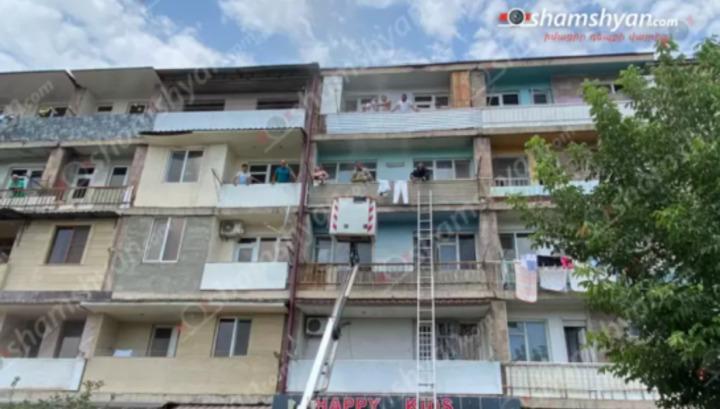 Արտաշատում հրդեհ է բռնկվել բնակելի տանը. 6 հոգի տեղափոխվել է հիվանդանոց