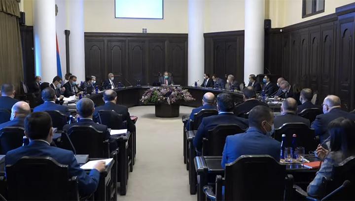 Բանակից ազատում, հարկային արտոնություններ, բյուջեի վերաբաշխում․ Կառավարության նիստը. ՈւՂԻՂ