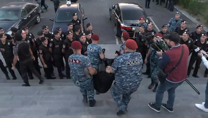 Եռաբլուրը նույնպիսի սրբավայր է նաև ոստիկանության ծառայողների համար. Ոստիկանություն