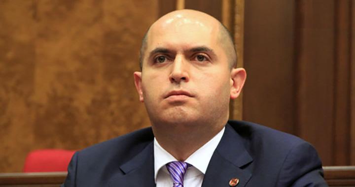 Համաճարակի դեմ պայքարը տապալող կառավարությունը նախընտրել է սպասել. Արմեն Աշոտյան