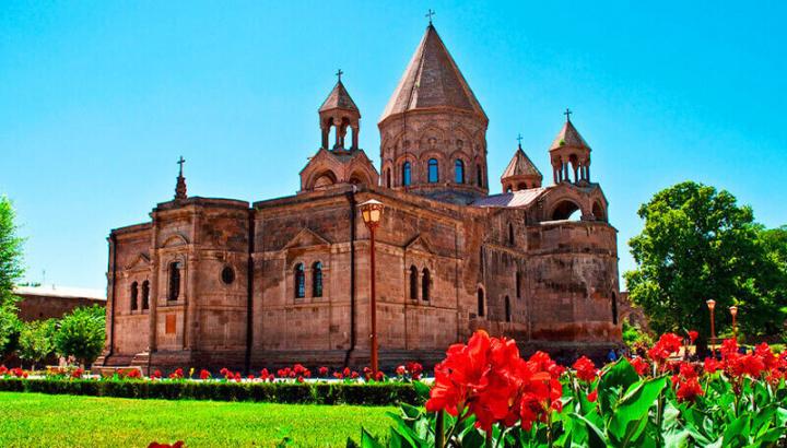 Սեպտեմբերի 29-ին կվերաօծվի Մայր Տաճարը