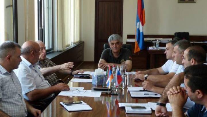 Ստեփանակերտ մտնող ջրի ծավալները կտրուկ կրճատվել են․Վիտալի Բալասանյանը խորհրդակցություն է անցկացրել