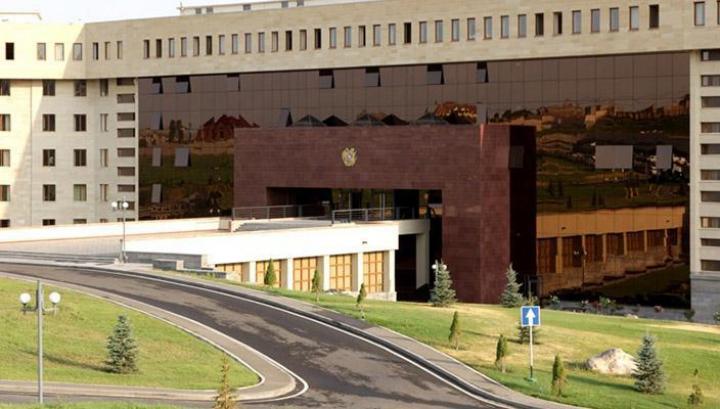 Հուլիսի 14-ին Սև լճի տարածքից անհետացած 2 զինծառայողի վերաբերյալ որևէ նոր տեղեկություն չկա. ՊՆ․NEWS.am